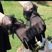 Mesh lace gloves