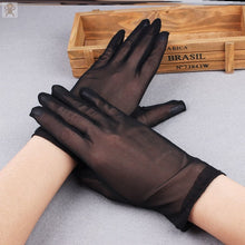 Mesh lace gloves