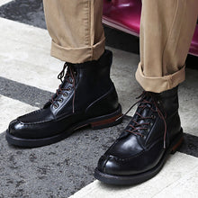 Black motorcycle men's leather boots retro British work shoes